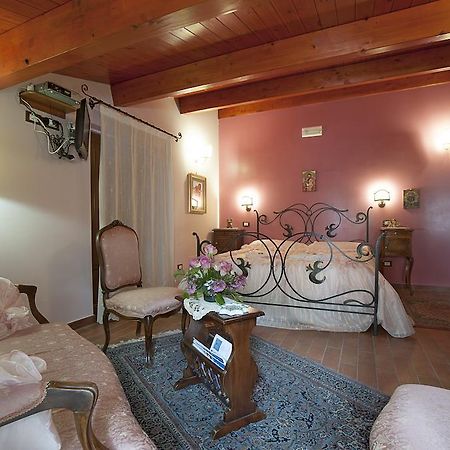 B&B La Ginestra Чивита Номер фото